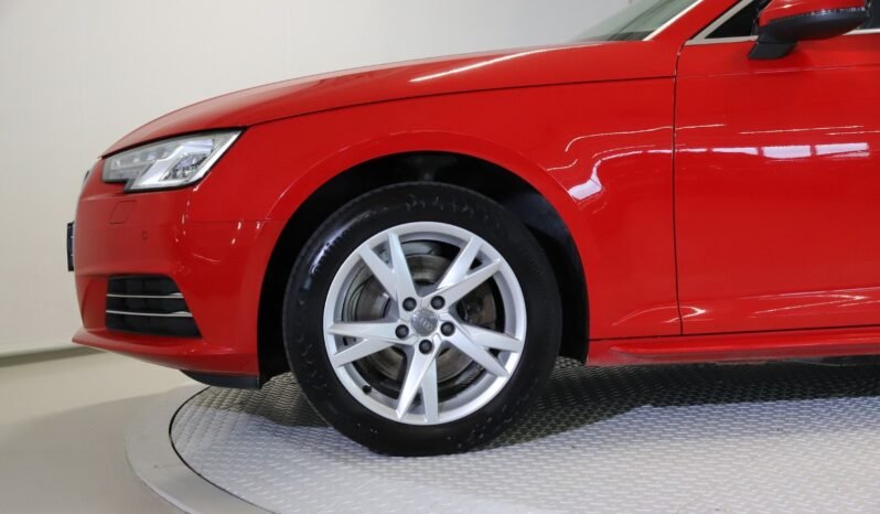 
Audi A4 Avant 1.4 TFSI full									