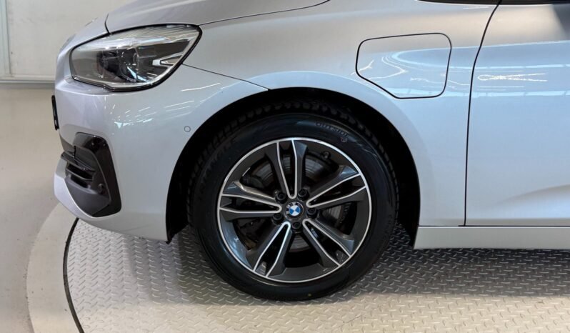 
BMW 225xe iPerformance 220 CH full									