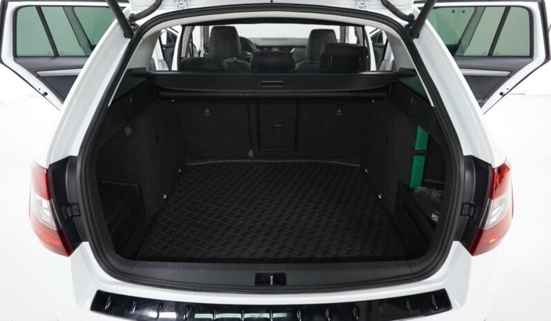 
Škoda Octavia 2.0 TDI Style 4×4 184 CH full									