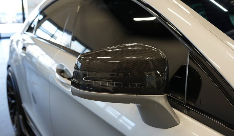 
Mercedes-Benz CLS 63 AMG V8 full									
