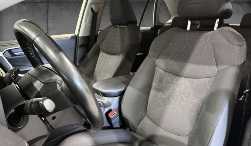 
Toyota RAV4 2.5 Hybrid Active AWD full									