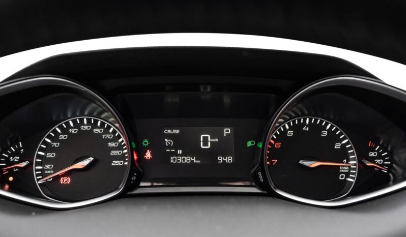
Peugeot 308 full									