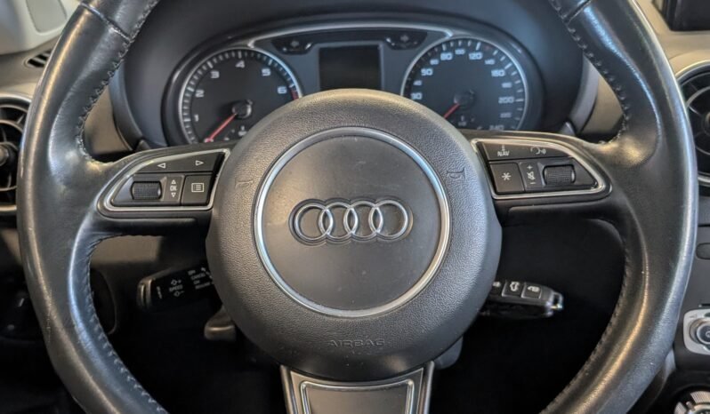 
Audi A1 S line 1.0 TFSI 95 ch full									