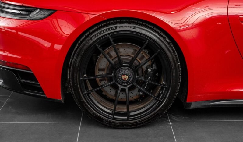 
Porsche 911 Carrera 4 GTS PDK full									