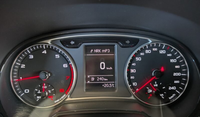 
Audi A1 S line 1.0 TFSI 95 ch full									