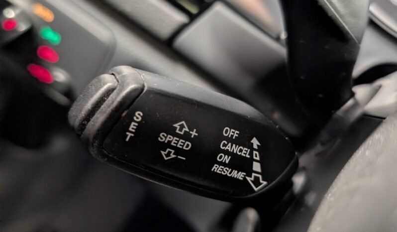 
Audi A6 allroad quattro 3.0 TDI V6 – 245 ch full									