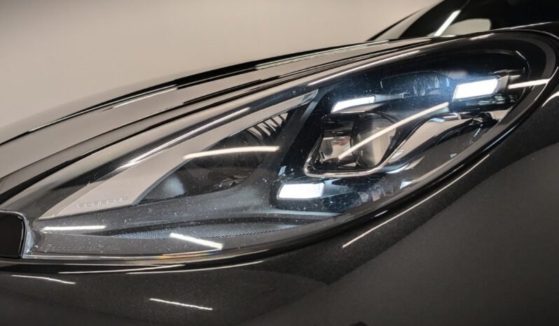 
Porsche Macan Turbo Performance Package (PP) 3.6 V6 Biturbo full									