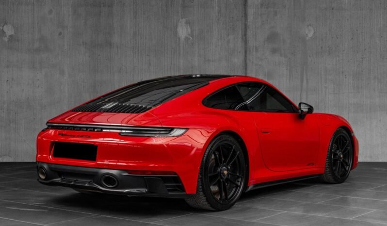 
Porsche 911 Carrera 4 GTS PDK full									
