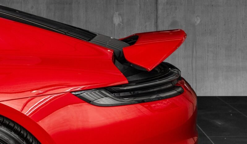 
Porsche 911 Carrera 4 GTS PDK full									