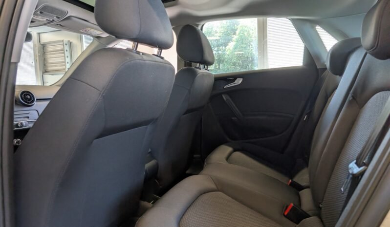 
Audi A1 S line 1.0 TFSI 95 ch full									