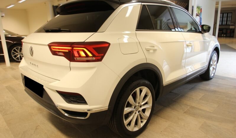 
Volkswagen T-Roc 1.5 TSI EVO Sport full									
