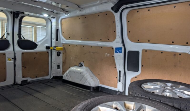 
Ford Transit Custom L2 2.0 TDCi 130 ch full									