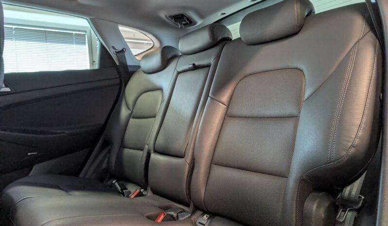 
Hyundai Tucson Premium 1.6 CRDi 136 ch full									
