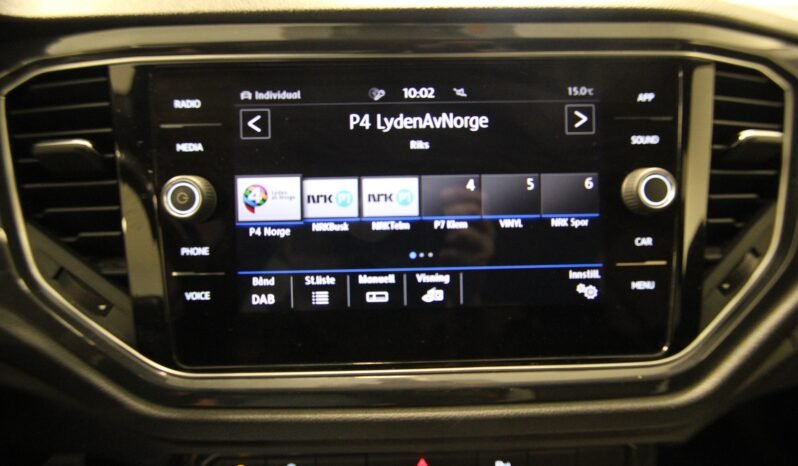
Volkswagen T-Roc 1.5 TSI EVO Sport full									