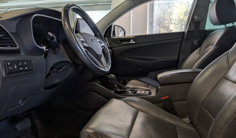 
Hyundai Tucson Premium 1.6 CRDi 136 ch full									