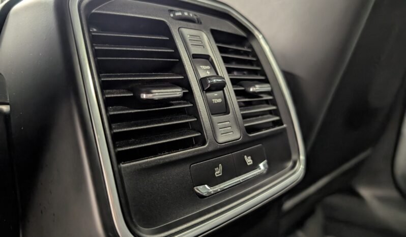 
Porsche Macan Turbo Performance Package (PP) 3.6 V6 Biturbo full									